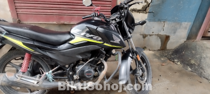 Honda livo 2019